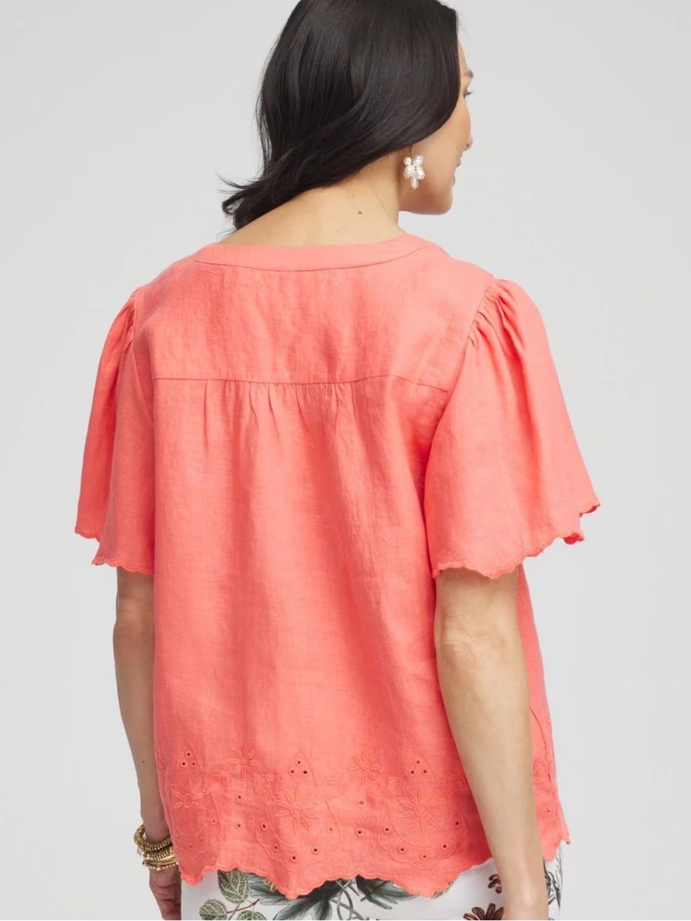 Chico's 100% Linen Coral Embroidered Hem With Flutter-Sleeve Blouse - Picture 2 of 11